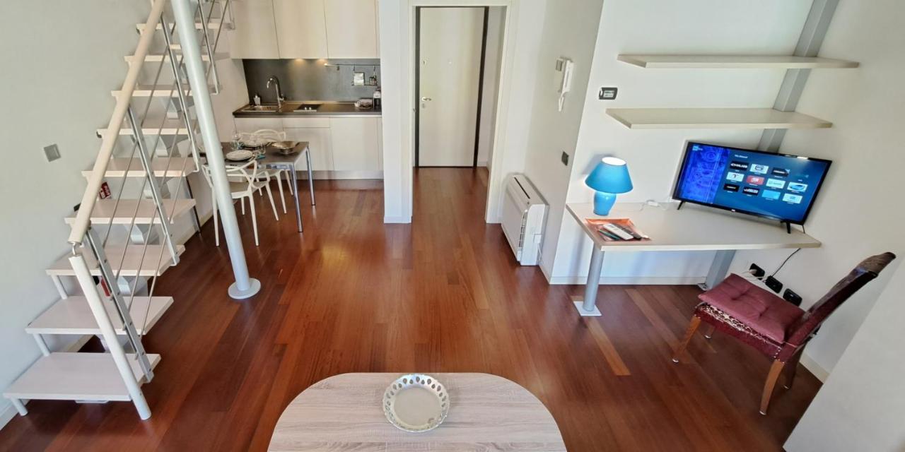 Appartamento Casa Di Giulia Con Soggiorno E Cucina, Camera Matrimoniale Con Tetto A Vista E Grande Parco Circostante Serravalle d'Asti Esterno foto